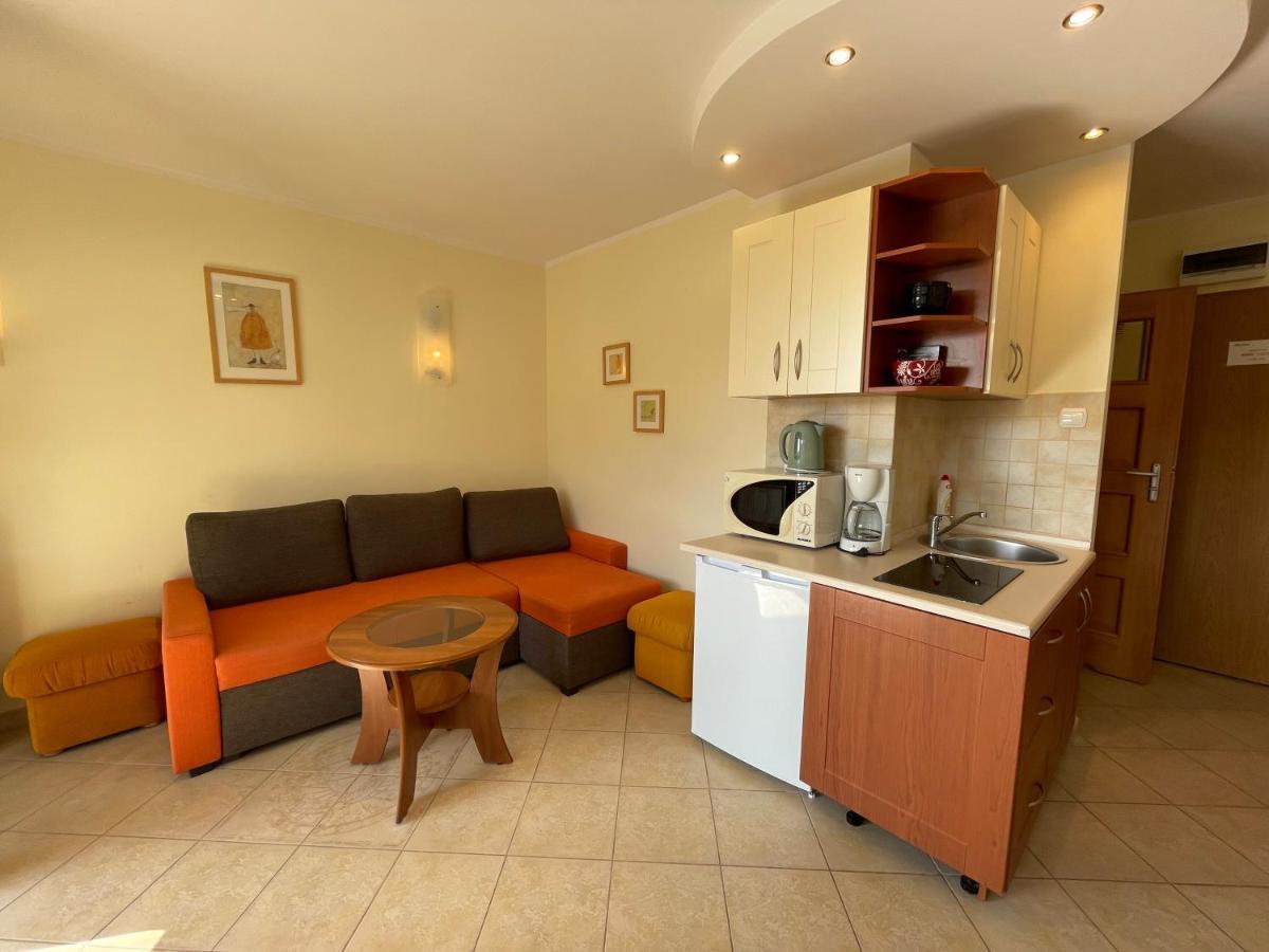 Wolin-Travel Fala Apartamenty Z Widokiem Na Morze ミエンジズドロイェ エクステリア 写真